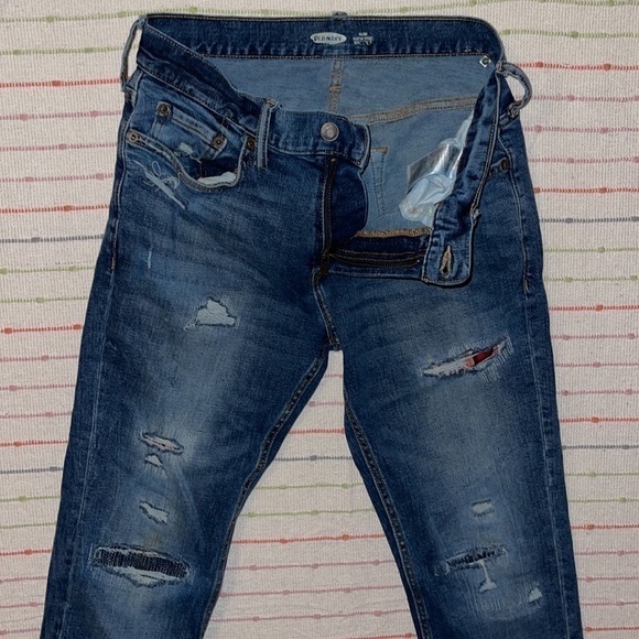 ❗️🎉HOST PICK❗️Old Navy Flex Slim Fit Plaid Ted Patch Distressed Jeans - Picture 6 of 9